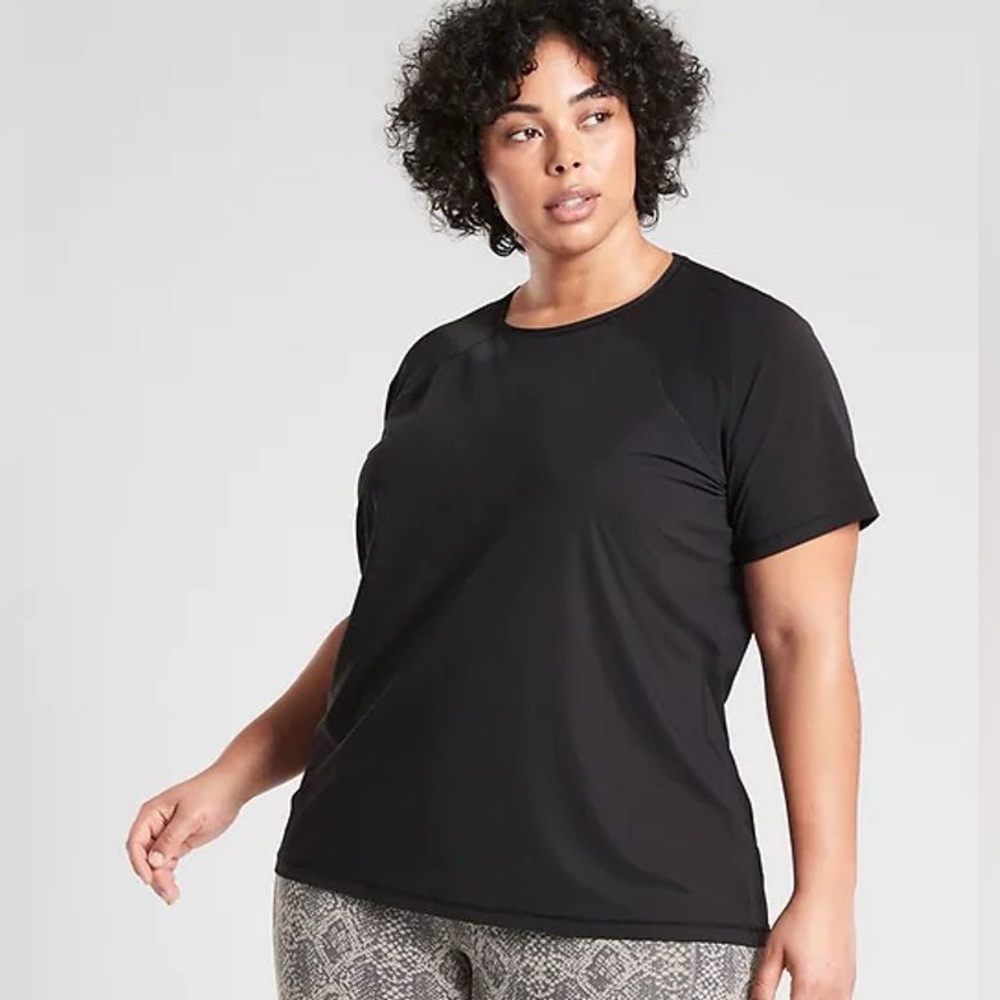 Athleta Ultimate Train Top - Black - XL